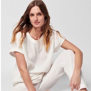 Faherty Cotton Gauze Tee Shirt Size Large White & Blue Short sleeve Top